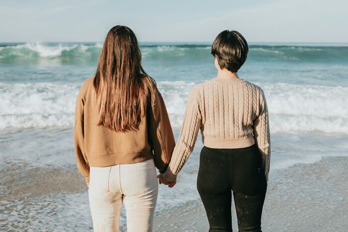 Wait, They Actually Shared That?! 40+ Gynecologist Stories That'll Make You Cringe and Laugh