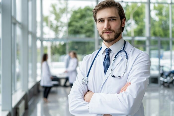 Wait, They Actually Shared That?! 40+ Gynecologist Stories That'll Make You Cringe and Laugh