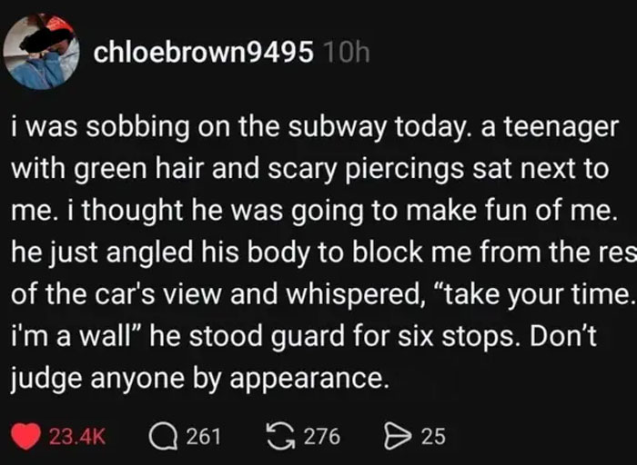 Meet The Green-Haired Angels Bringing Smiles Everywhere