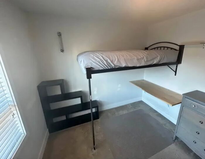 Wait, People Really Decorate Like This?! 40+ Hilarious Home Fails You Gotta See