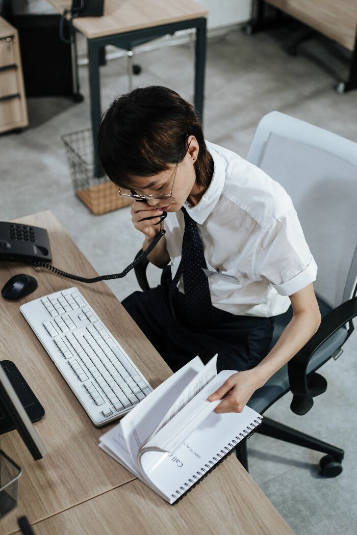 59 Jaw-Dropping Industry Secrets That’ll Totally Change How You See Work Stuff