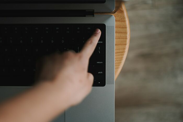 59 Jaw-Dropping Industry Secrets That’ll Totally Change How You See Work Stuff