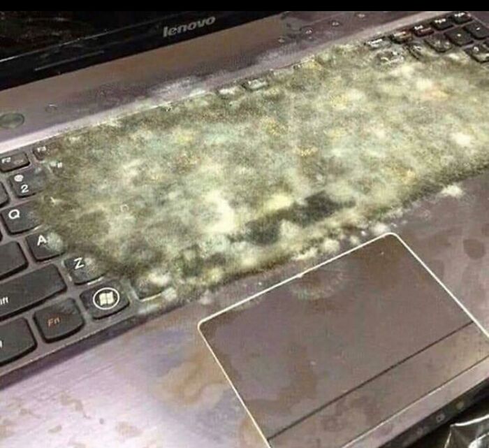 Keyboard Setup That’s Straight Outta Nightmare Land
