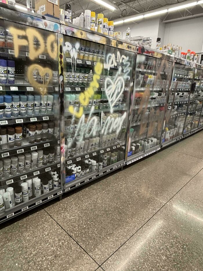 Some Customers Take ‘Trashy’ to a Whole New Level