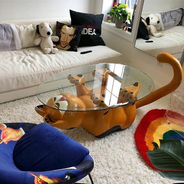 This Garfield Coffee Table (Garfield’s Napping Spot, Maybe?)