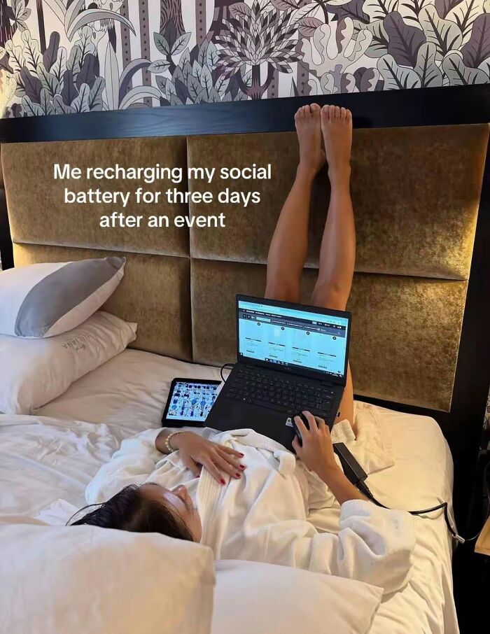 Let's Dive Into These Hilariously Real Girly Memes!
