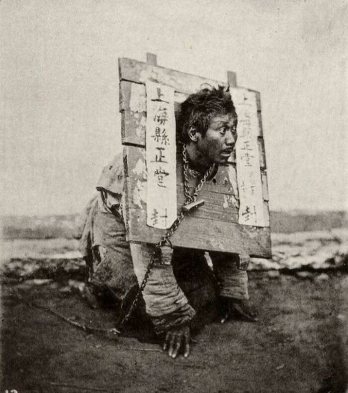 The 19th-Century Chinese Pillory: Public Punishment DIY Style