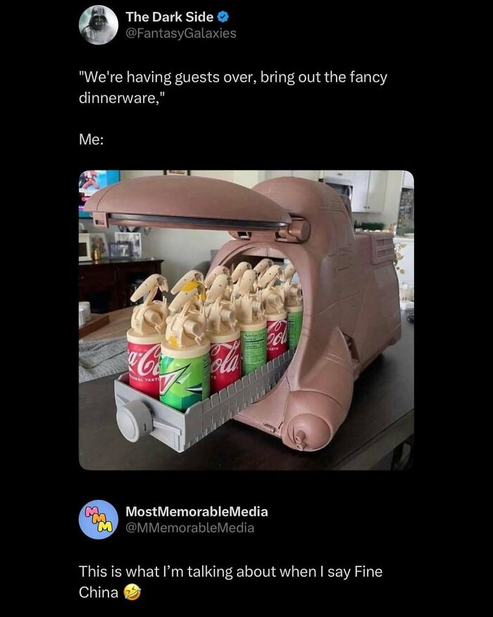 These 87 Screenshots Prove Social Media Isn’t Just a Drama Pit