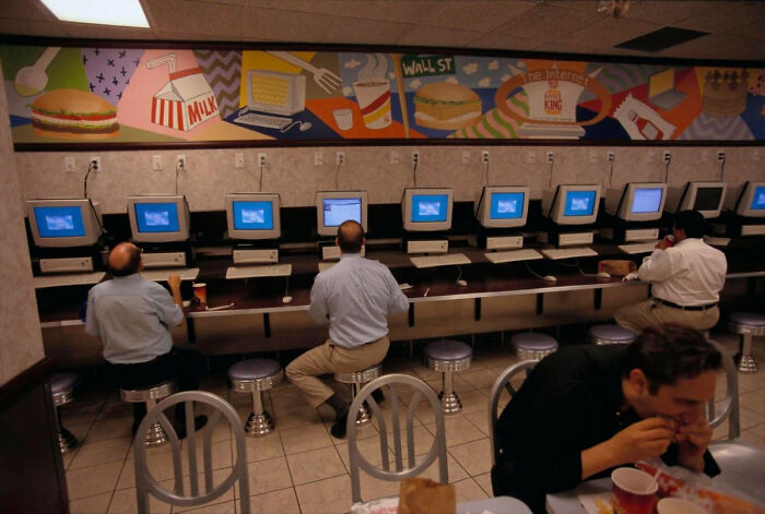 Burger King In Manhattan Had Free Internet in 1998?!