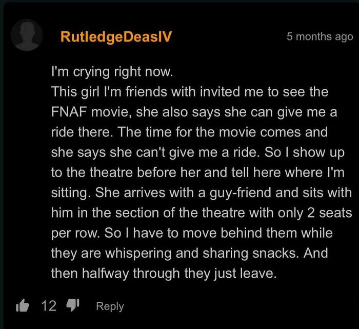 Wait, People Actually Saved These Hilariously Dumb Screenshots?