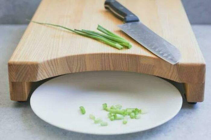 This Raised Cutting Board Is a Kitchen Game Changer