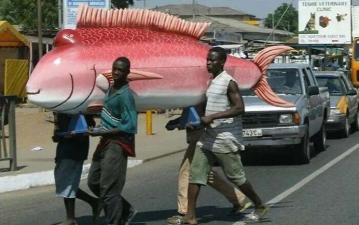 Ghana's Coffins That Show Off a Person’s Life and Passions