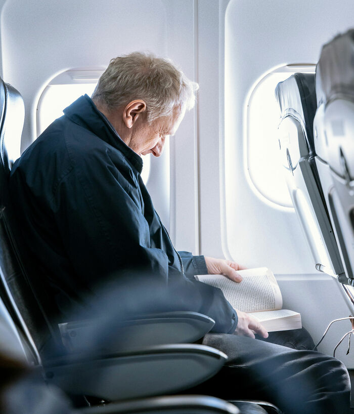 Huge Guy Tries To Boss Little Guy Out Of His Seat — Gets Booted Instead