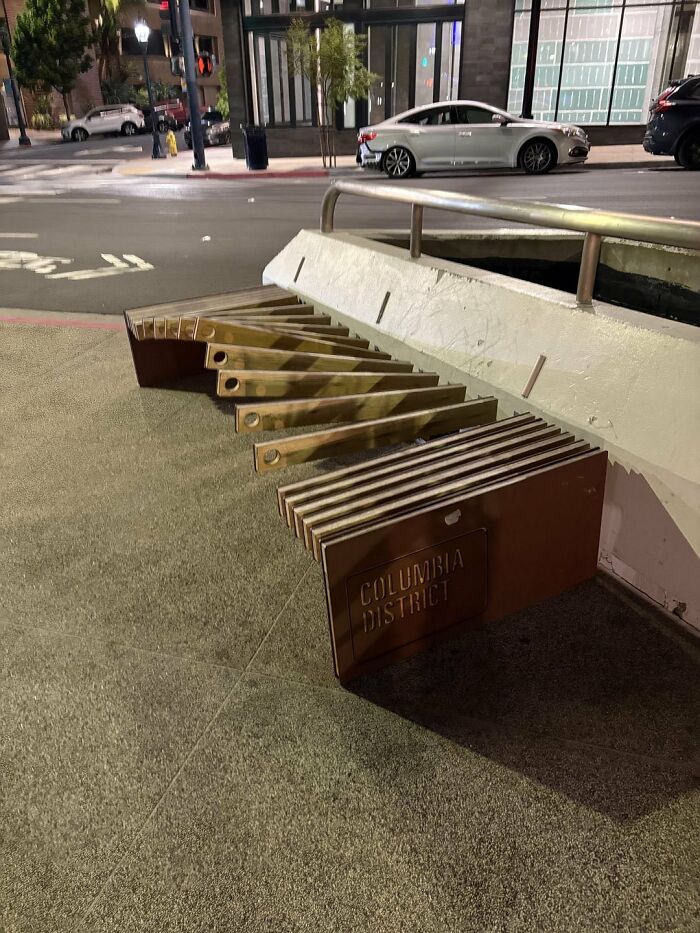 52 Design Fails That Tried To Help But Ended Up Hilariously Annoying