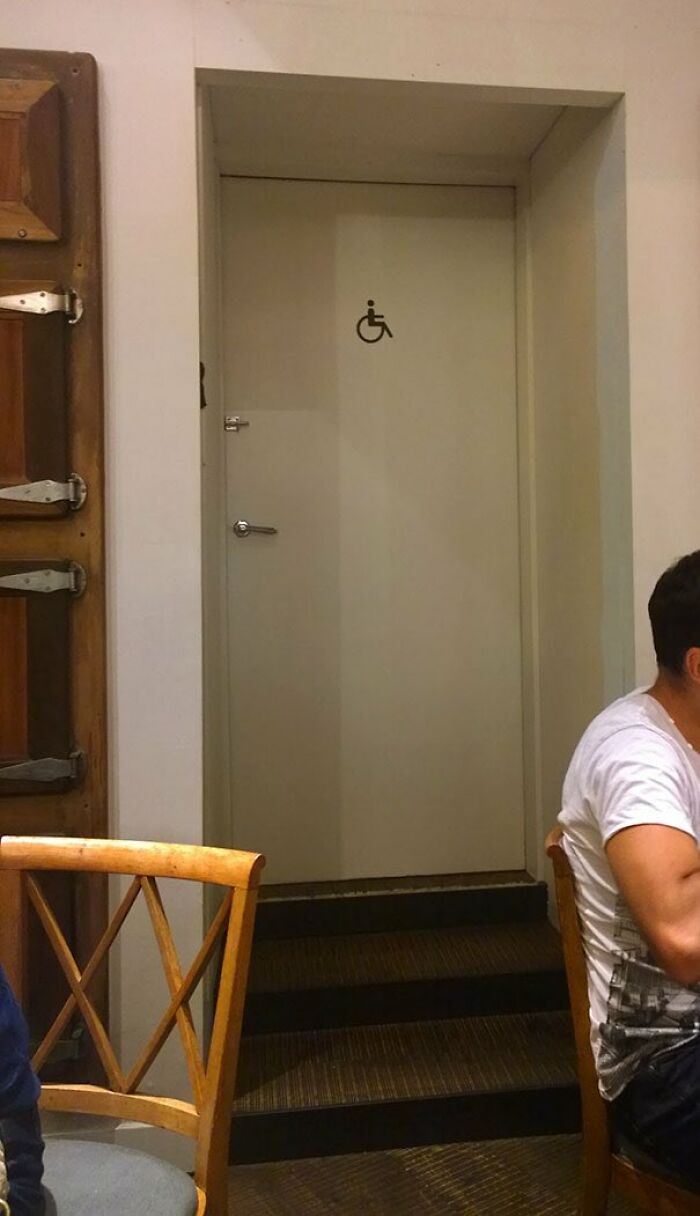 52 Design Fails That Tried To Help But Ended Up Hilariously Annoying
