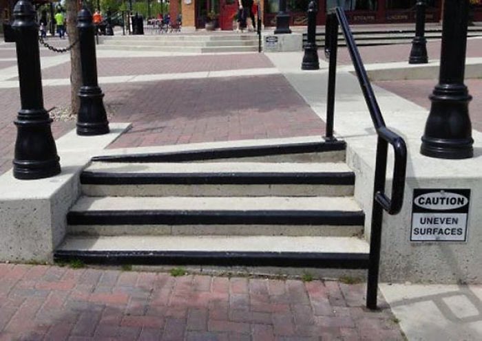 52 Design Fails That Tried To Help But Ended Up Hilariously Annoying