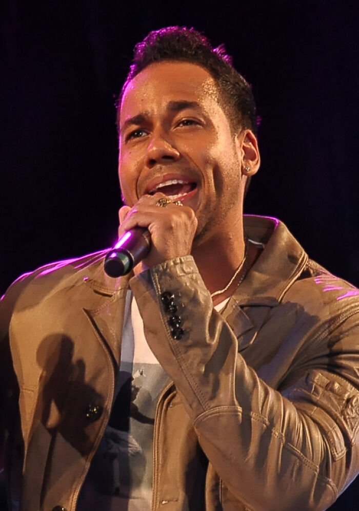 Romeo Santos: The Bachata King Who Joined Choir for Girls