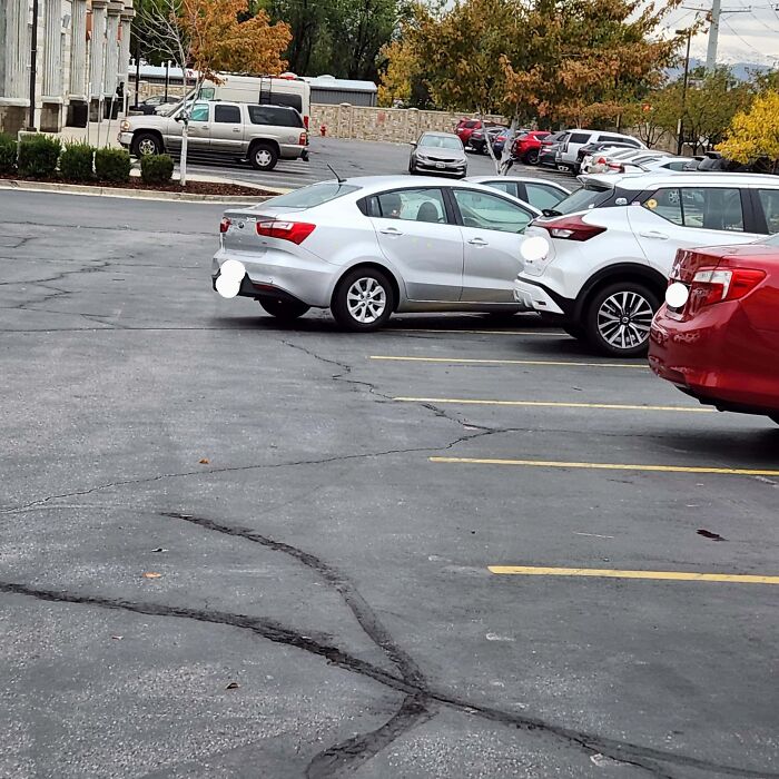 Worst Parking Job… Ever. Period.