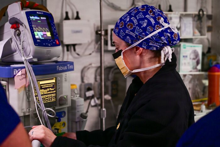 26 Wild Tricks Doctors Use When Patients Totally Fake It