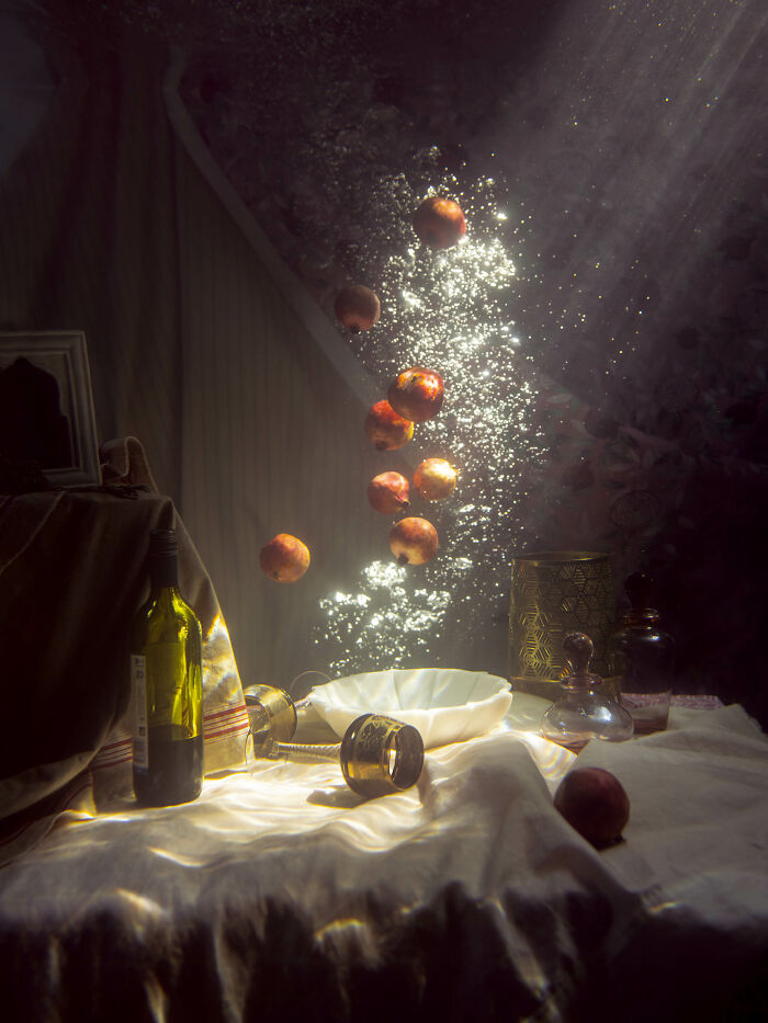 "Passion: Drama Underwater"