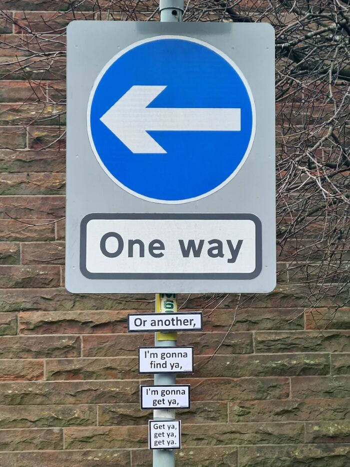 Wait, They Actually Put These Hilarious Fake Signs Around Glasgow? (38 Pics)