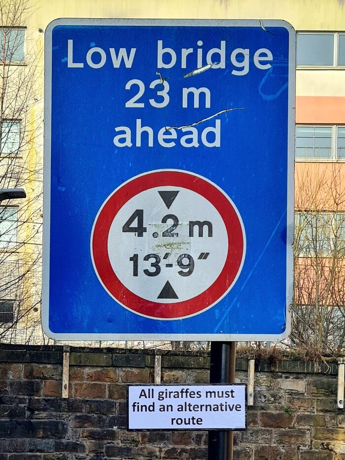Wait, They Actually Put These Hilarious Fake Signs Around Glasgow? (38 Pics)