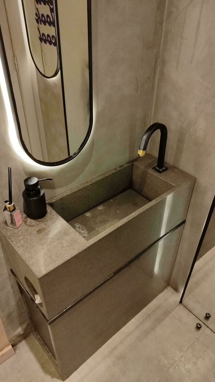 It Took Me Forever To Figure Out How To Turn This Water On (Hint: Twist The Golden Tip)