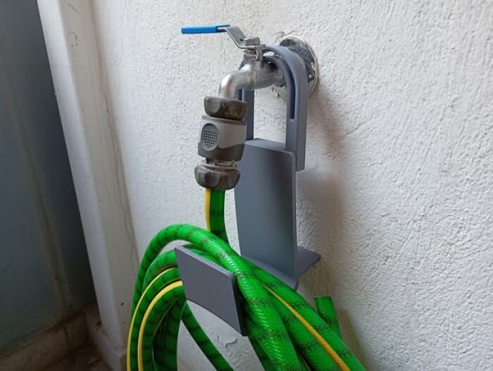 Garden Hose Storage Hack: No More Wall Holes or Bulky Reels