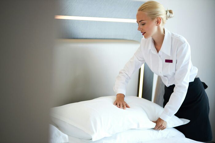 32 Hotel Secrets You Totally Wish You Knew Before Your Next Trip