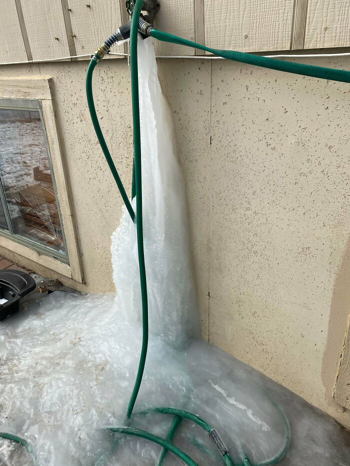 Cool But Useless Hose Hanger Situation