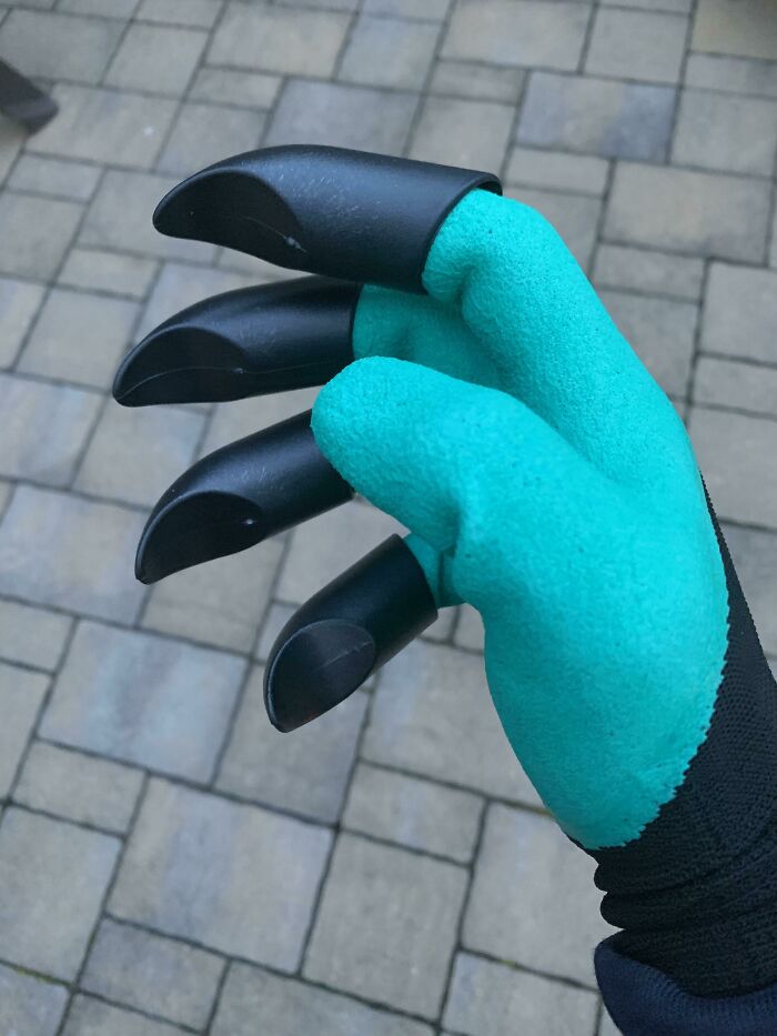 Got a Gardening Kit That Comes With a Claw Glove? Future’s Here!