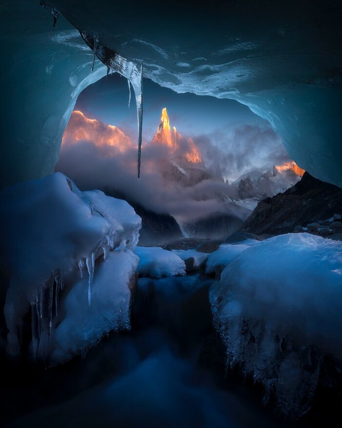 "Les Passages Gelés" By Cath Simard