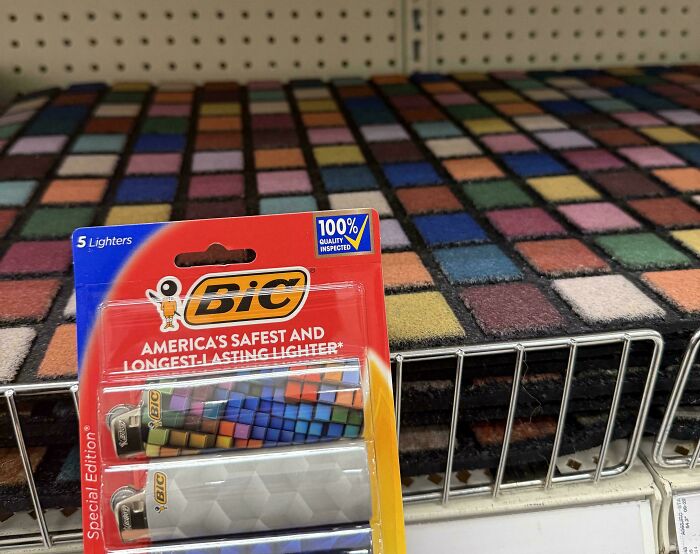 Wait, They Totally Matched By Accident?! 68 Paint Color Pairings That Are So Perfect It’s Crazy