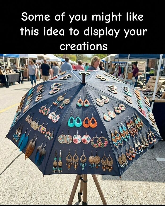 Handmade Earrings Display Hack That’ll Have Everyone Peeking