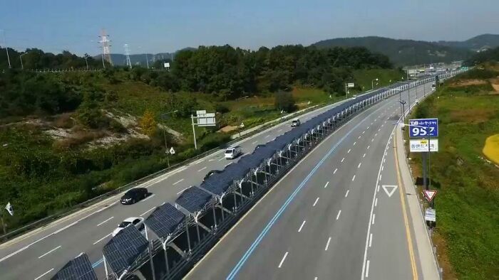 South Korea’s Highway Solar Panels Shield Cyclists With a Route That’s Totally Genius