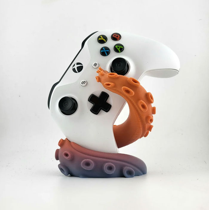 Tentacle Xbox Controller Stand – Your Gear Just Got Spookier