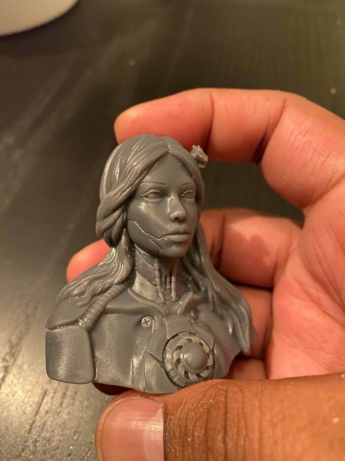 New Epax E10 Owner Showing Off Some Busts Printed In Hard Grey Resin