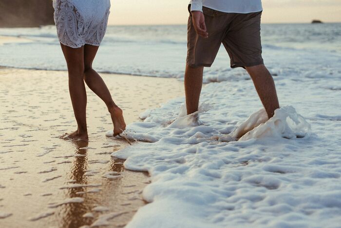 56 WTF Moments When Guys Found Out Their Girlfriends Were Sneaky Cheaters