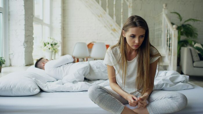 56 WTF Moments When Guys Found Out Their Girlfriends Were Sneaky Cheaters