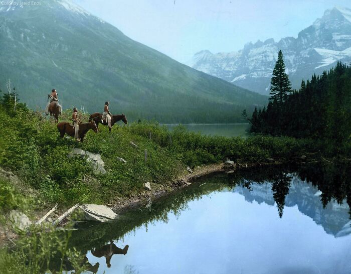 Blackfoot Piegan Native Americans, Montana 1908 (Timeless Cool)
