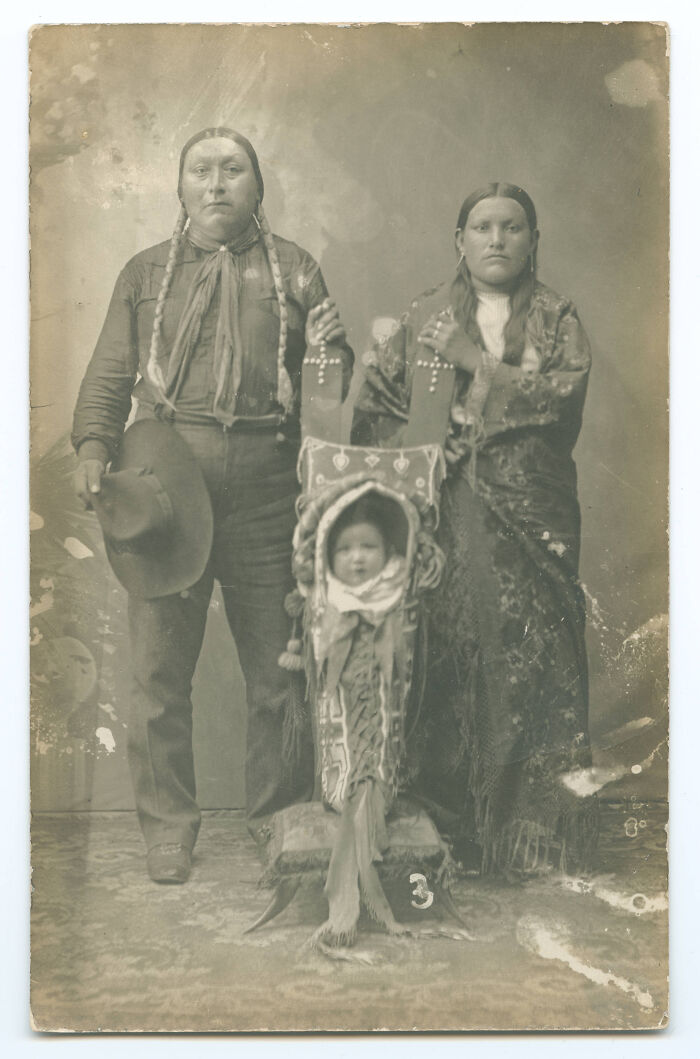 Native American Family Portrait, Early 1900s (Timeless Family Goals)
