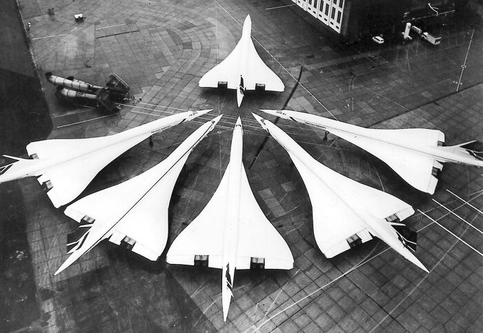 British Concorde Fleet, Heathrow 1986 (Supersonic Jets In Formation)