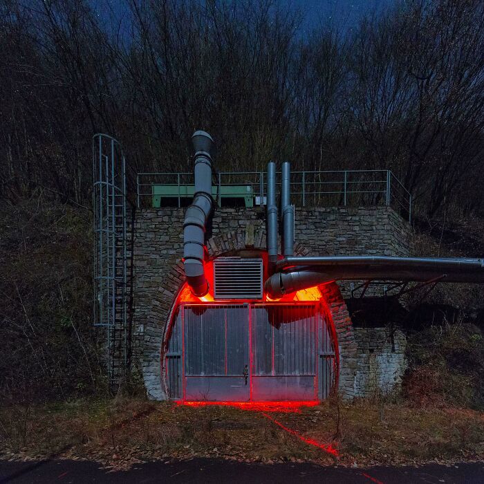Forgotten Places Full of Surprises: 96 Wild Finds from Urban Explorers
