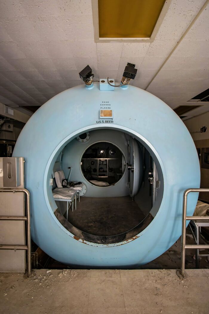 Forgotten Places Full of Surprises: 96 Wild Finds from Urban Explorers