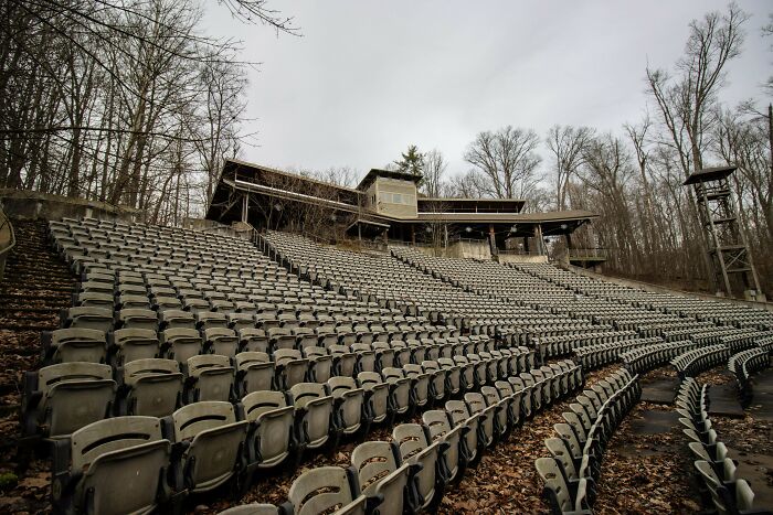 Forgotten Places Full of Surprises: 96 Wild Finds from Urban Explorers