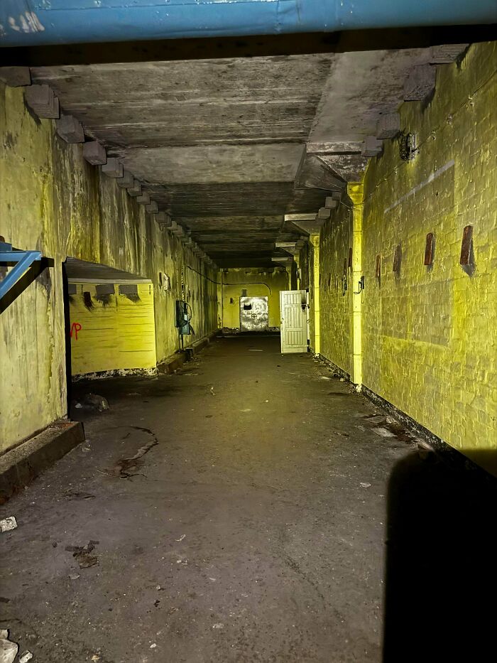 Forgotten Places Full of Surprises: 96 Wild Finds from Urban Explorers