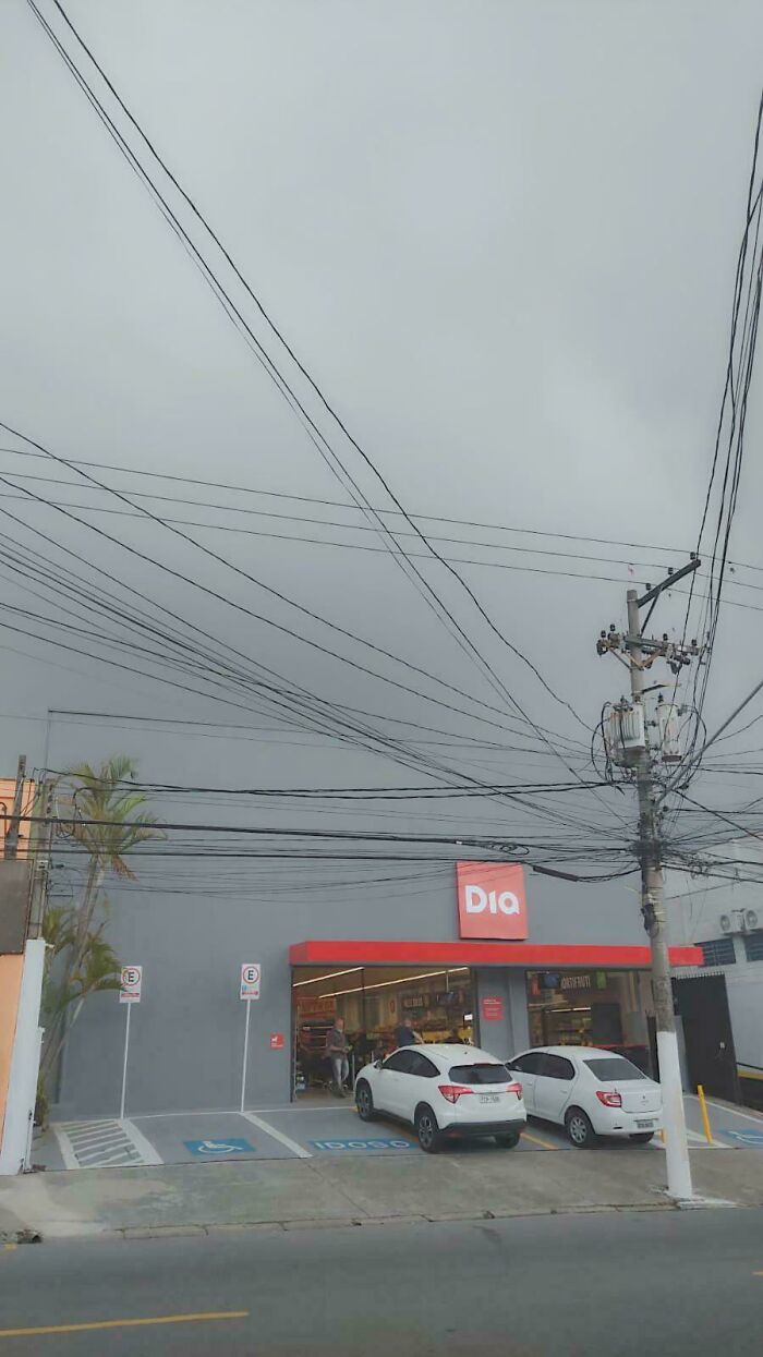 Wait, Did Your Brain Just Quit? 50 Photos That Totally Mess With Your Head