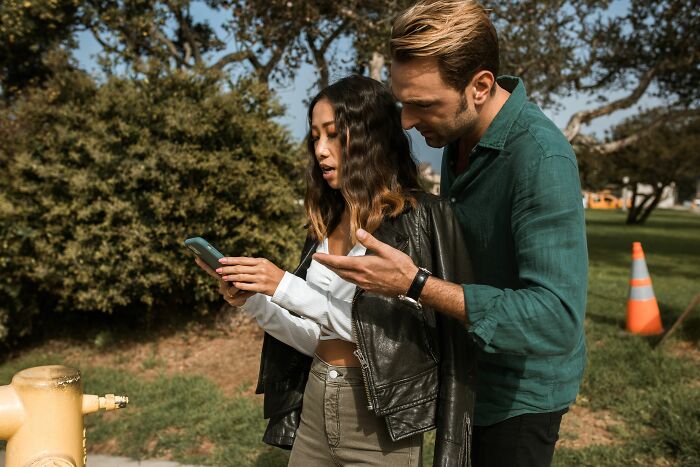 Wait, They Actually Noticed These Weird Cheating Clues?