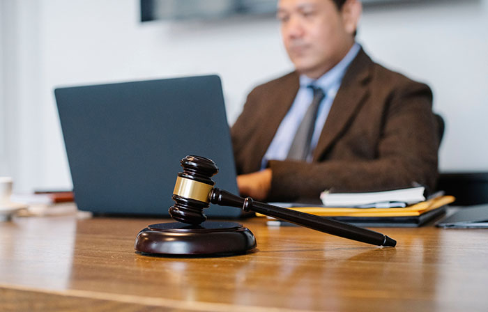 Divorce Drama with Instant Karma? Yes, Please!