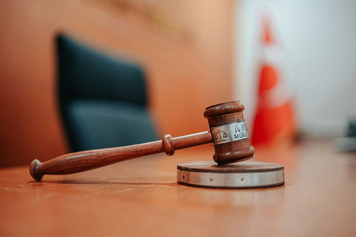 Divorce Drama with Instant Karma? Yes, Please!